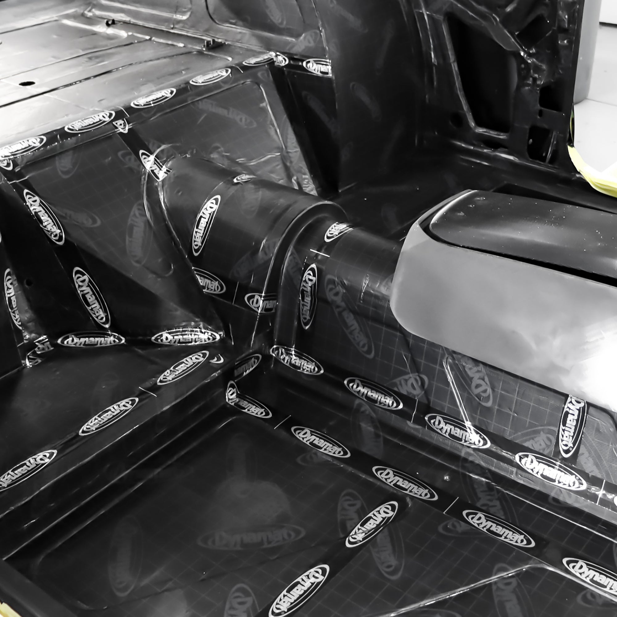 Dynamat Xtreme Sound Deadening Car Insulation Bulk Pack