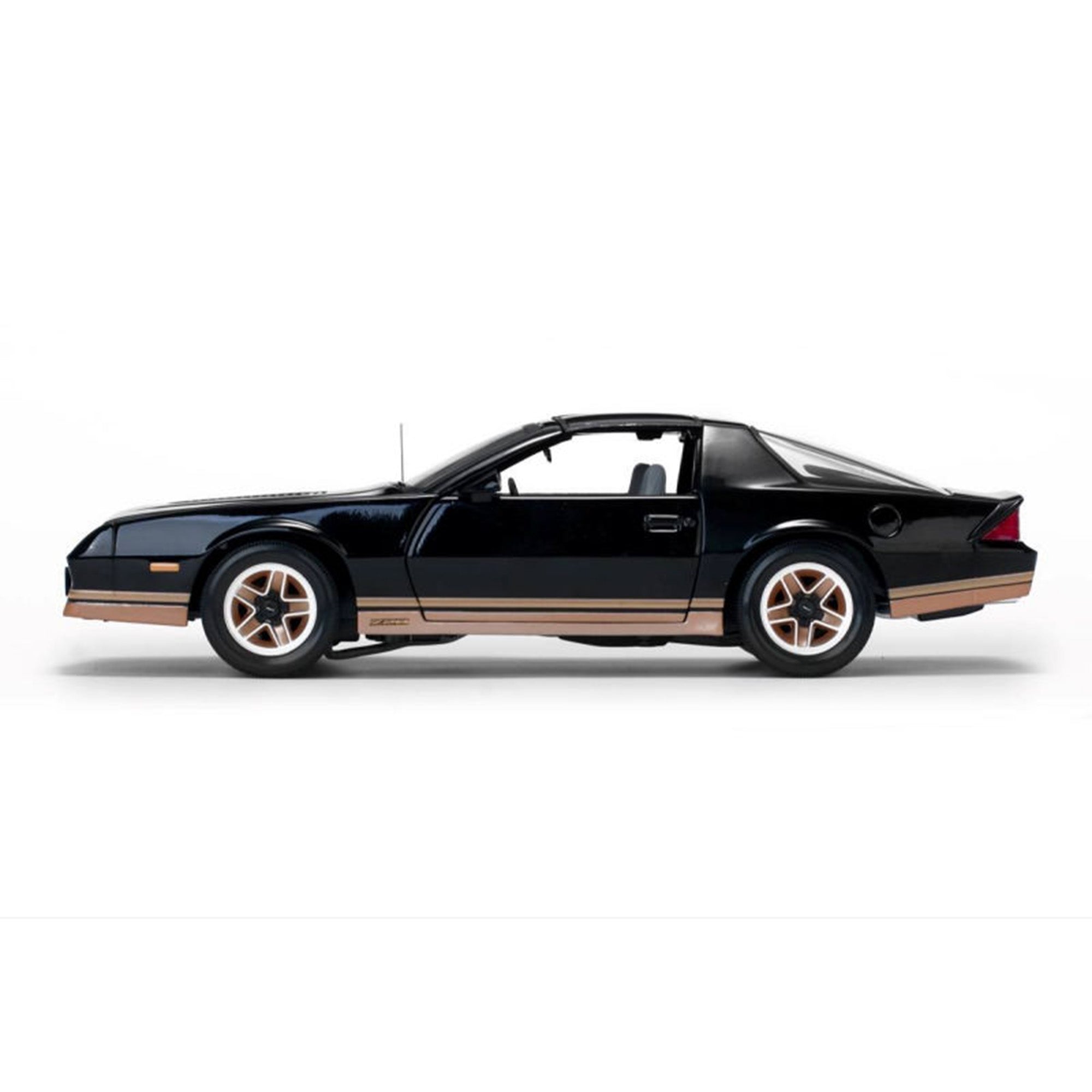 1982-1992 GM Camaro/Firebird F Body Door Kit XGM F3 D