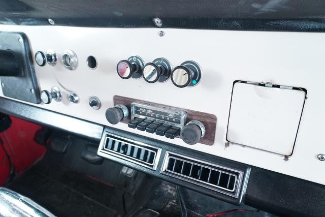1966-77 Ford Bronco SureFit® Control Panel Knob Upgrade Kit