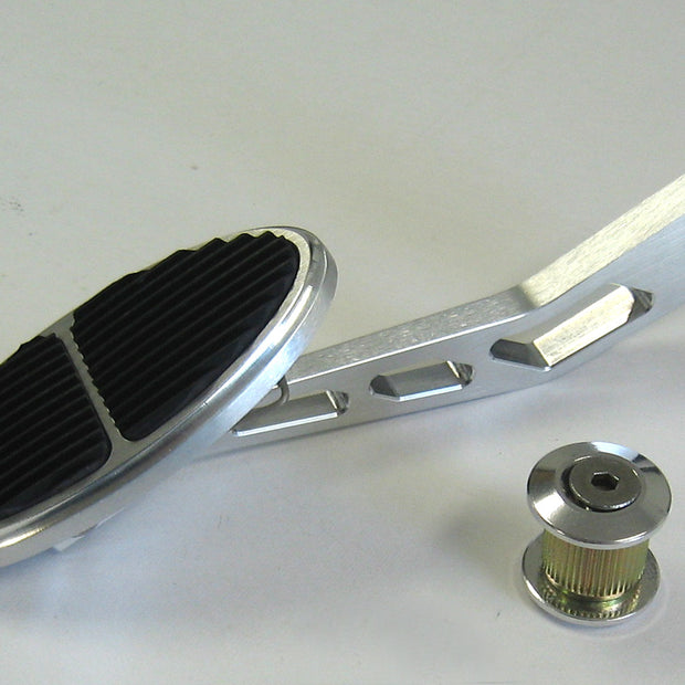 STANDARD OVAL THROTTLE PEDAL FOR LOKAR DRIVE-BY-WIRE WITH RUBBER INSERT