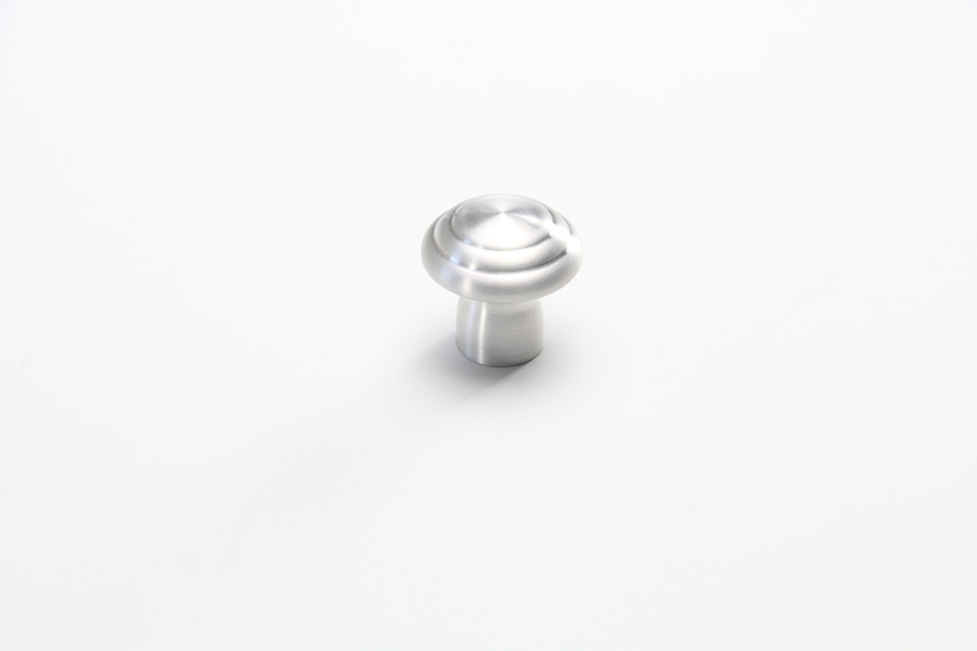 DASH KNOB - LUCILLE - 3/16