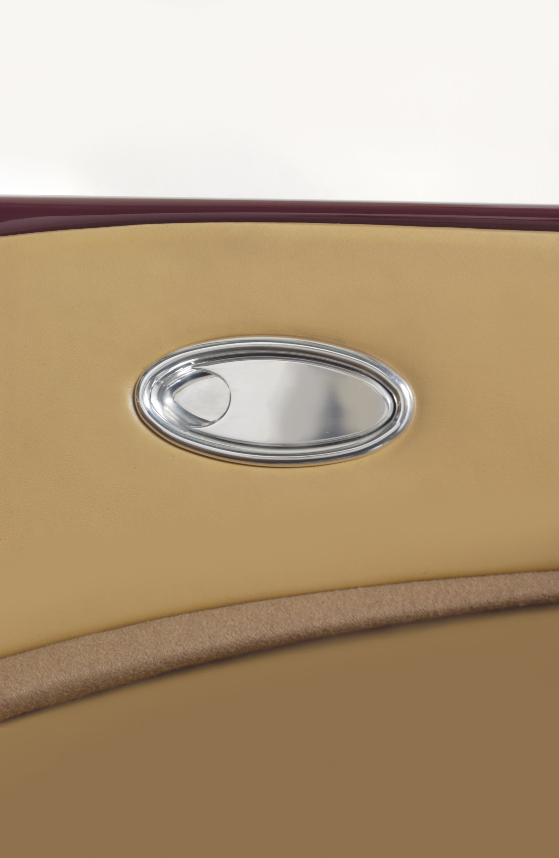 OVAL POLISHED DOOR HANDLES