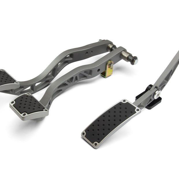 CHEVELLE MANUAL BRAKE CLUTCH PEDAL ASSEMBLY WITH CHEVELLE THROTTLE PEDAL