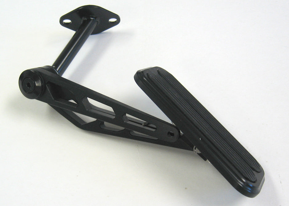 BLACK THROTTLE ASSEMBLY FOR '68-'72 CHEVY II/NOVA WITH RUBBER INSERT