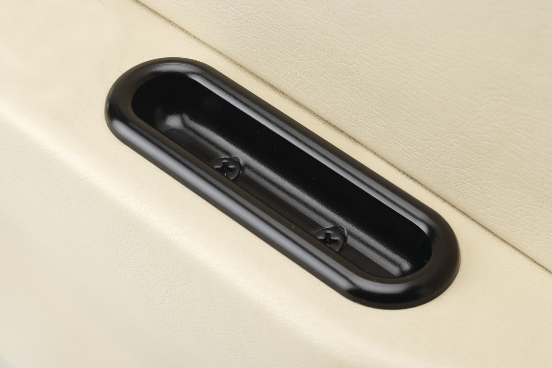 OVAL BLACK DOOR PULLS