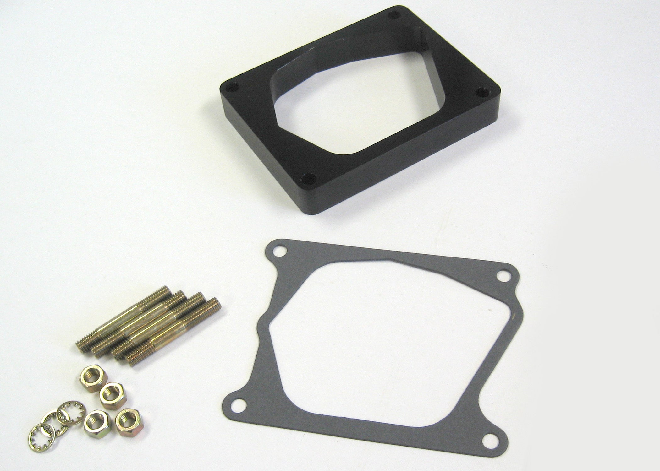 BRACKET EDELBROCK PRO-FLOW SPACER ONLY BLACK BILLET ALUMINUM