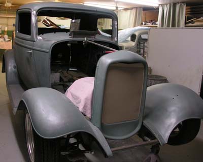 32 - Ford Fendered