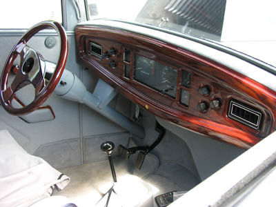 32 Ford Vicky Interior